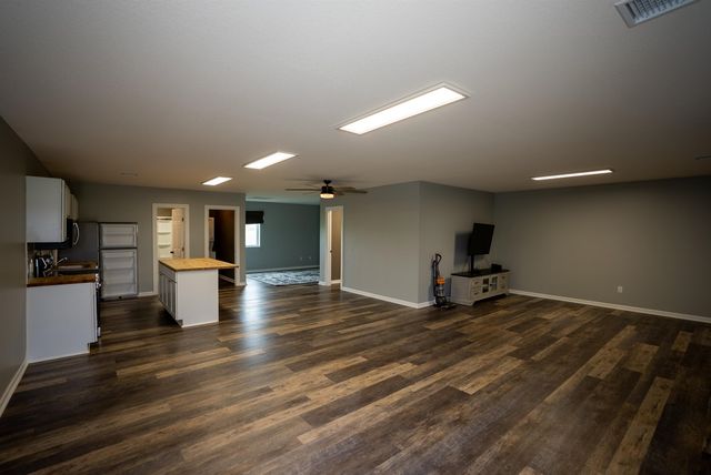 1451 S 231st St West, Goddard, KS 67052