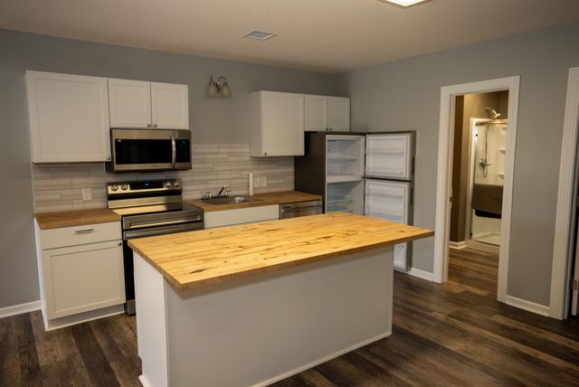1451 S 231st St West, Goddard, KS 67052