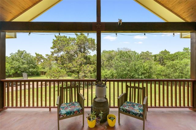 501 Goodnight TRL, Dripping Springs, TX 78620