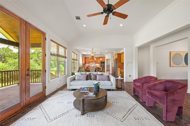501 Goodnight TRL, Dripping Springs, TX 78620