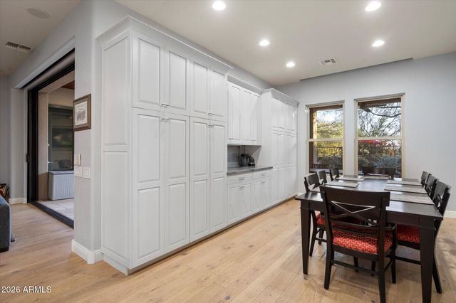 3805 E Zachary Drive, Phoenix, AZ 85050