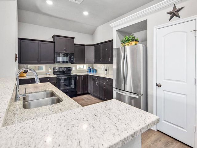 2025 Jester Trail, Bryan, TX 77807