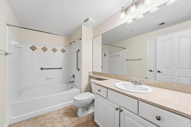 125 Galicia Way 102, Jupiter, FL 33458