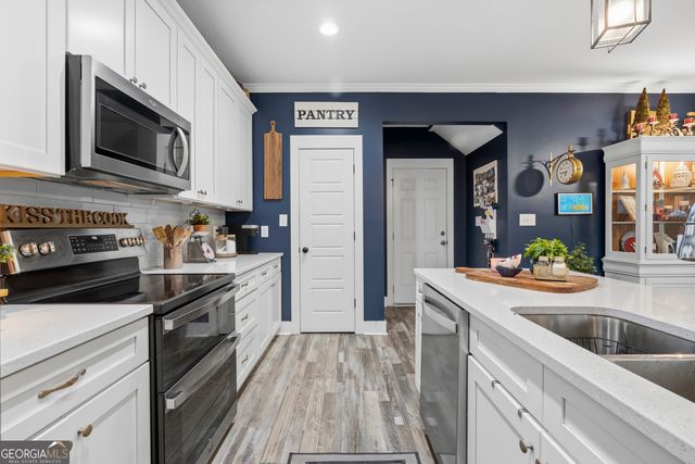 221 Diamond Place, Gray, GA 31032
