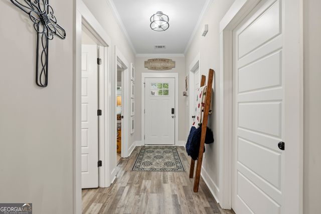 221 Diamond Place, Gray, GA 31032