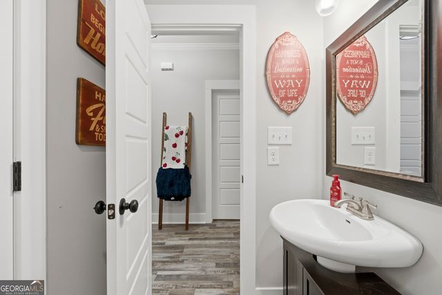 221 Diamond Place, Gray, GA 31032