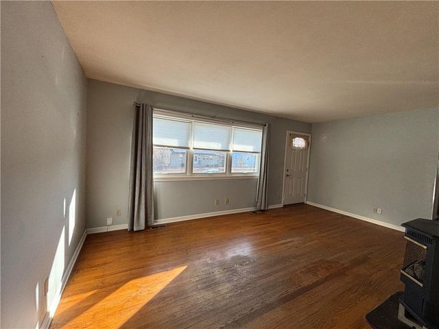 2900 S Appleton Avenue, Independence, MO 64052