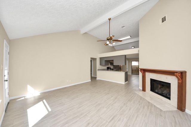 6011 Shady Manor Drive, Katy, TX 77449