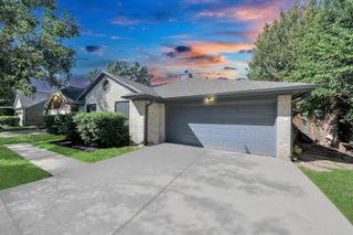 6011 Shady Manor Drive, Katy, TX 77449