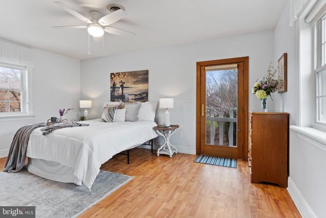 872 WALTONVILLE RD, Hummelstown, PA 17036