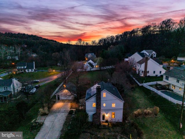 872 WALTONVILLE RD, Hummelstown, PA 17036