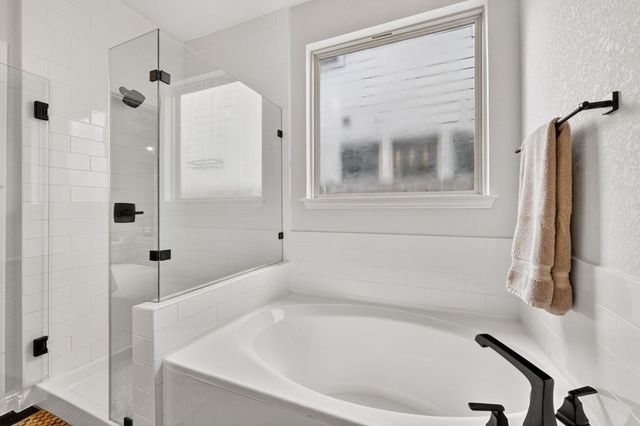 8604 Cottage Rose DR, Austin, TX 78744