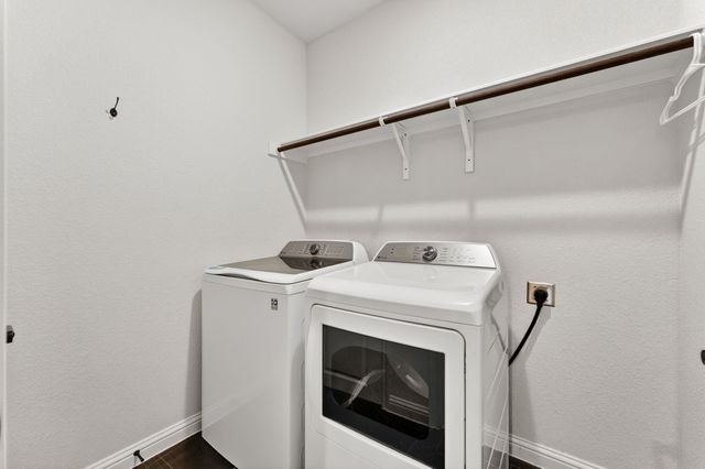 8604 Cottage Rose DR, Austin, TX 78744