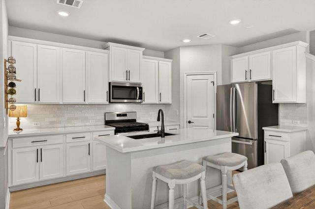 8604 Cottage Rose DR, Austin, TX 78744