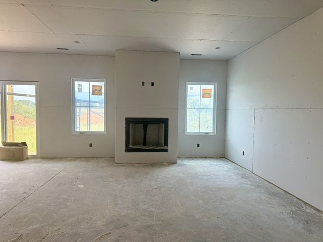 3706 Stillwater Point, Clarksville, TN 37043
