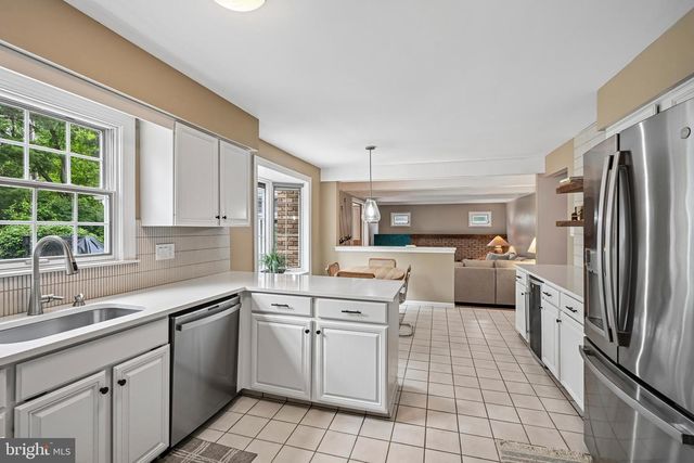 109 KINGSDALE AVE, Cherry Hill, NJ 08003