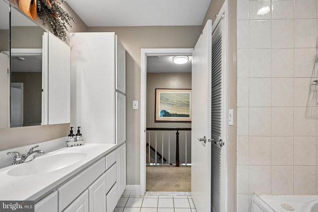 109 KINGSDALE AVE, Cherry Hill, NJ 08003