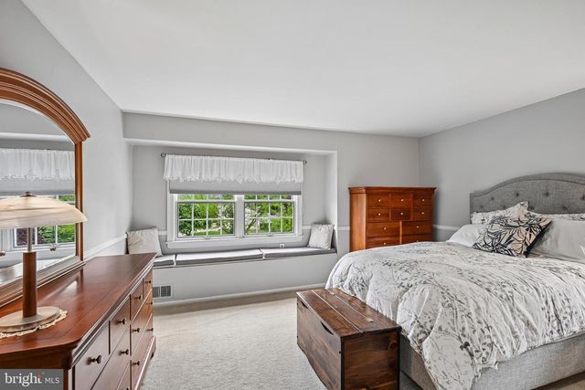 109 KINGSDALE AVE, Cherry Hill, NJ 08003