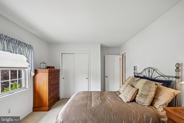 109 KINGSDALE AVE, Cherry Hill, NJ 08003
