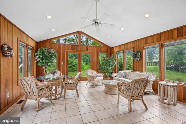 109 KINGSDALE AVE, Cherry Hill, NJ 08003