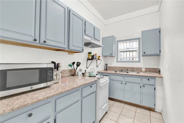 1151 W Mission, Pomona, CA 91766