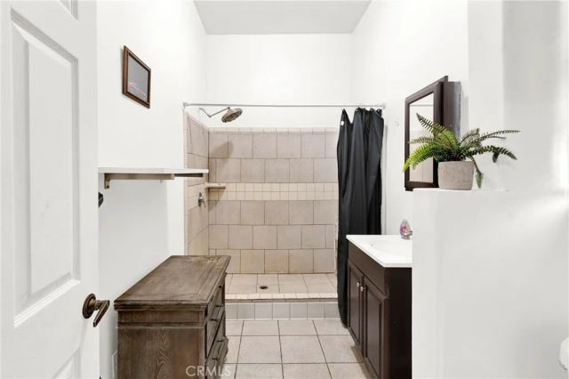 1151 W Mission, Pomona, CA 91766