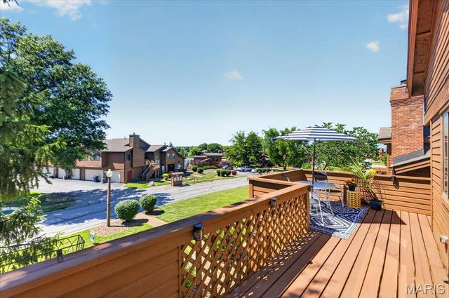 222 Hemingway Lane G, Weldon Spring, MO 63304