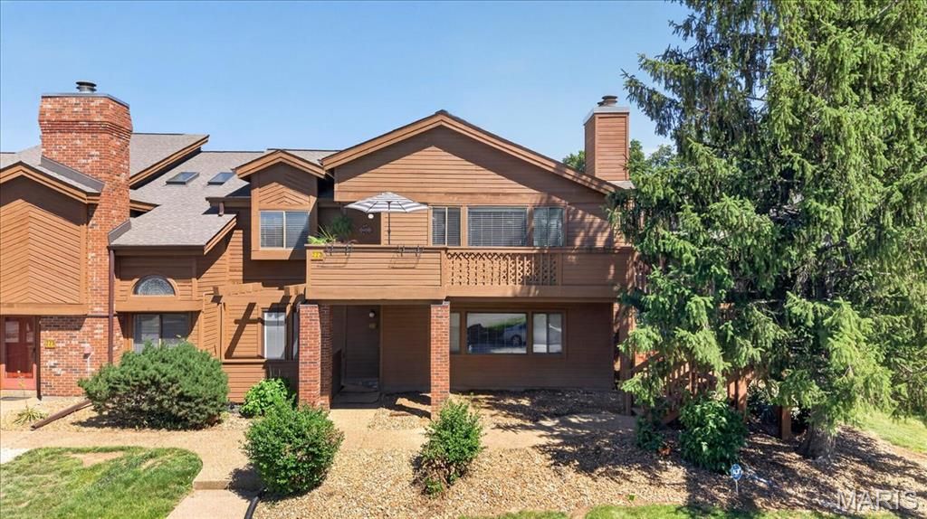 222 Hemingway Lane G, Weldon Spring, MO 63304