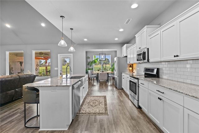 11387 Frisco Drive, Farmington, AR 72730