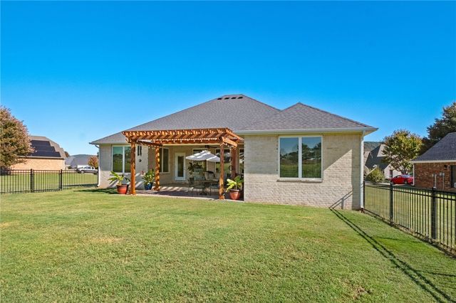 11387 Frisco Drive, Farmington, AR 72730