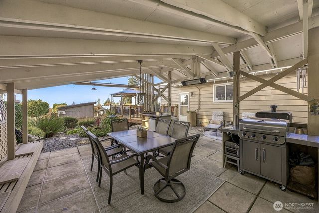 239 SW 184th Street, Normandy Park, WA 98166