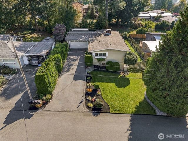 239 SW 184th Street, Normandy Park, WA 98166