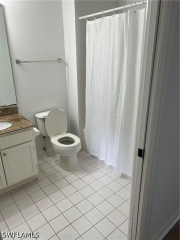 4720 Saint Croix LN 118, Naples, FL 34109