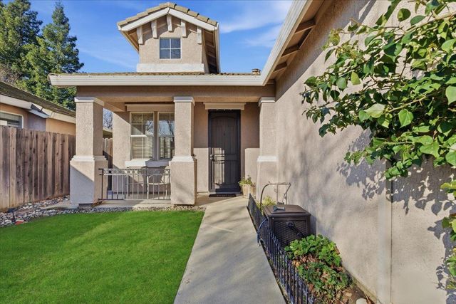 2210 Geary St, West Sacramento, CA 95691