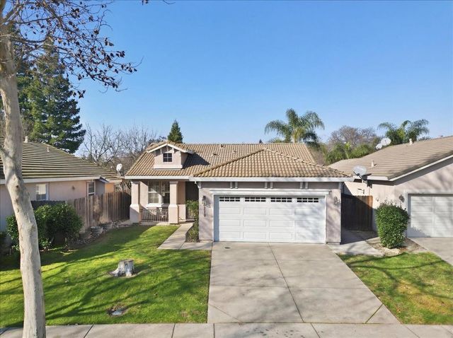 2210 Geary St, West Sacramento, CA 95691