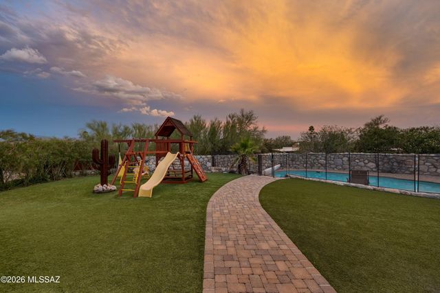 4280 N La Linda Rama, Tucson, AZ 85718
