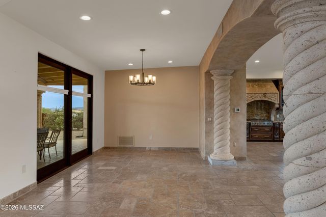 4280 N La Linda Rama, Tucson, AZ 85718