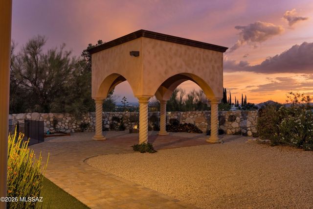 4280 N La Linda Rama, Tucson, AZ 85718