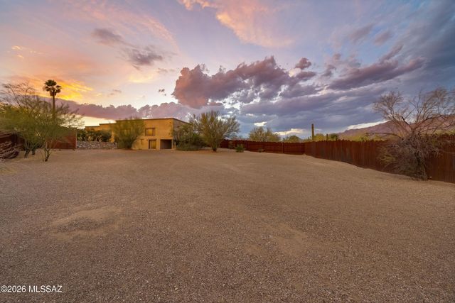 4280 N La Linda Rama, Tucson, AZ 85718