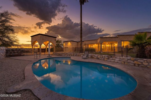 4280 N La Linda Rama, Tucson, AZ 85718