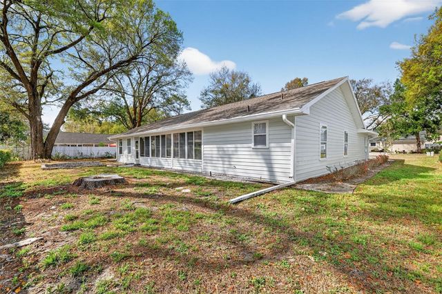 1120 GARDNER LANE, Mount Dora, FL 32757