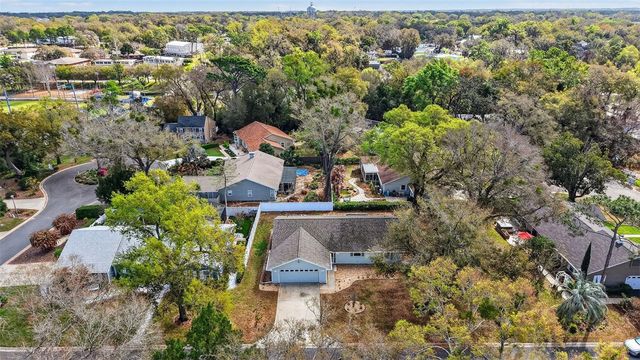 1120 GARDNER LANE, Mount Dora, FL 32757