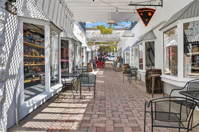 1120 GARDNER LANE, Mount Dora, FL 32757