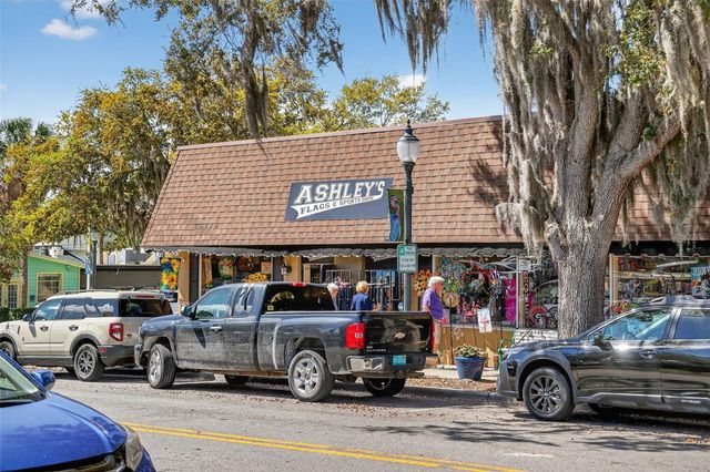 1120 GARDNER LANE, Mount Dora, FL 32757