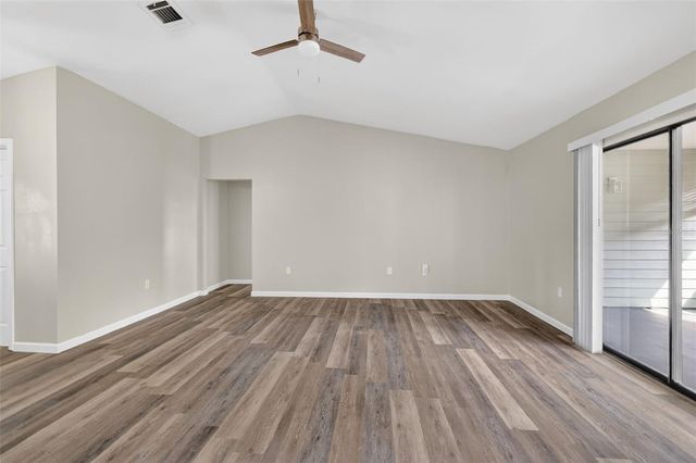 1120 GARDNER LANE, Mount Dora, FL 32757