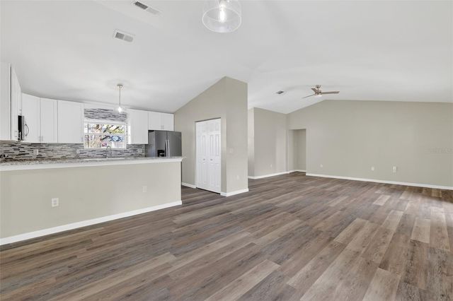 1120 GARDNER LANE, Mount Dora, FL 32757