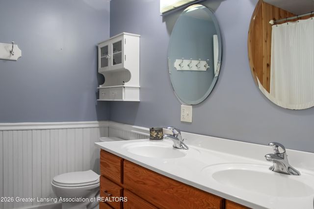 688 Moorland Drive, East Lansing, MI 48823