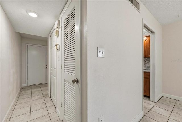 2650 PEARCE DRIVE 111, Clearwater, FL 33764