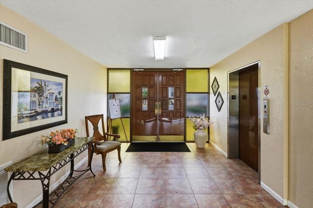 2650 PEARCE DRIVE 111, Clearwater, FL 33764