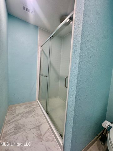 1315 Sussex Drive, Ocean Springs, MS 39564